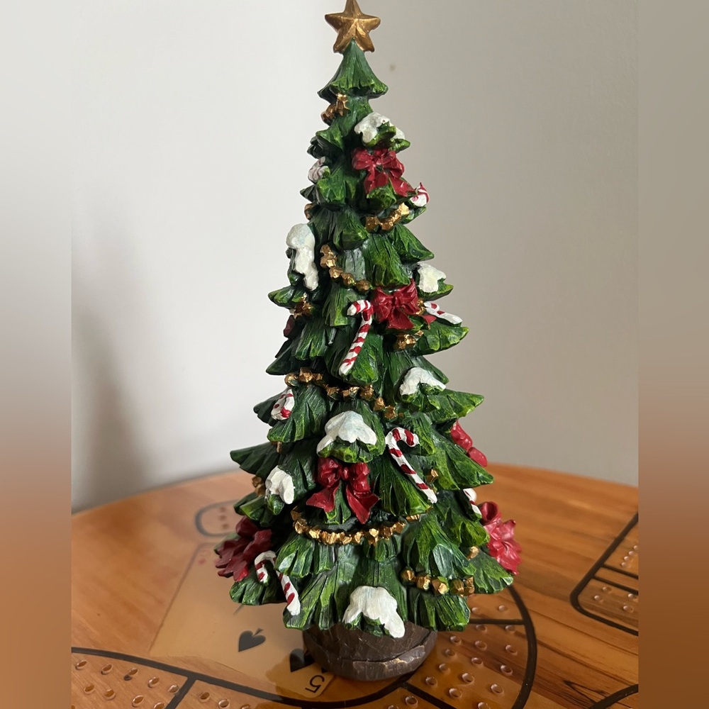 Home Interiors Holiday Tree with Red and Gold Accents